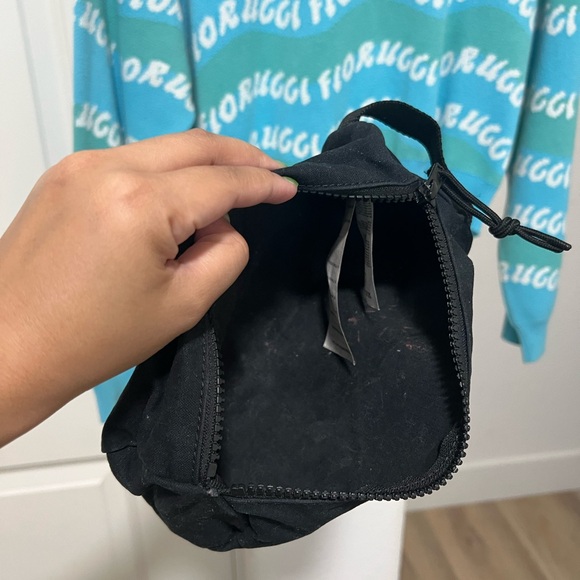 FIORUCCI Cosmetic Bag - Picture 11 of 12